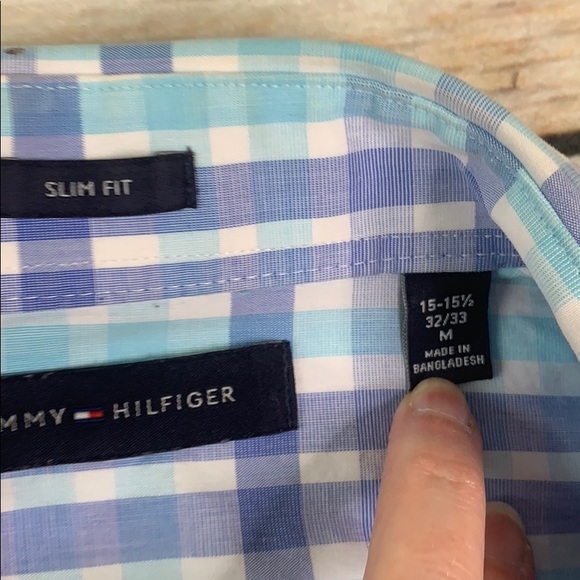 Men’s TOMMY HILFIGER button down shirt - Picture 3 of 4